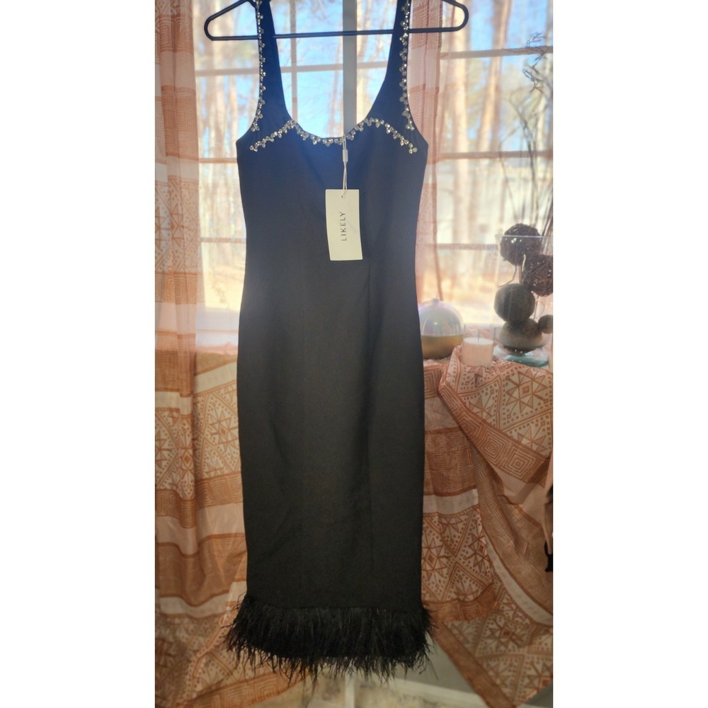 LIKELY Black Beaded Feather Trim Sleeveless Sheath Midi Dress Scoop Neck Size 0